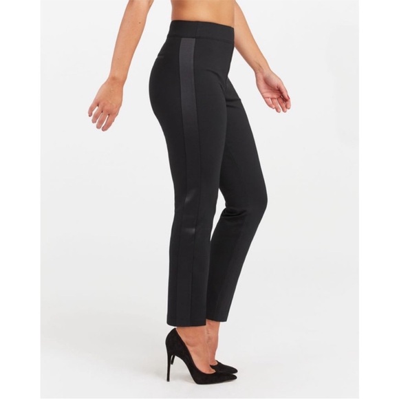 SPANX Pants - SPANX Women’s Black pull on ponte tux satin side stripe Ankle Pants S